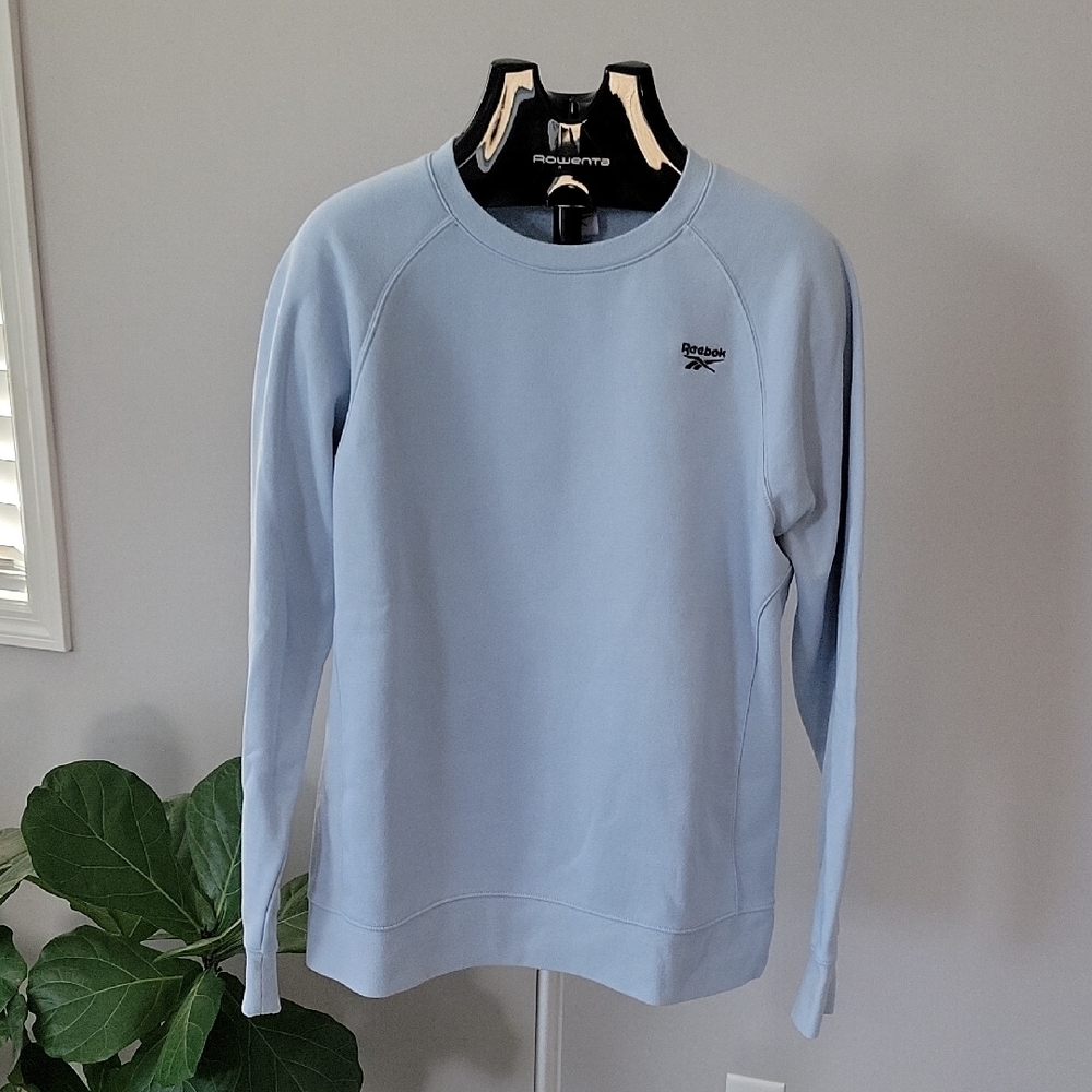 Reebok Men's Light Blue Crewneck Sweater